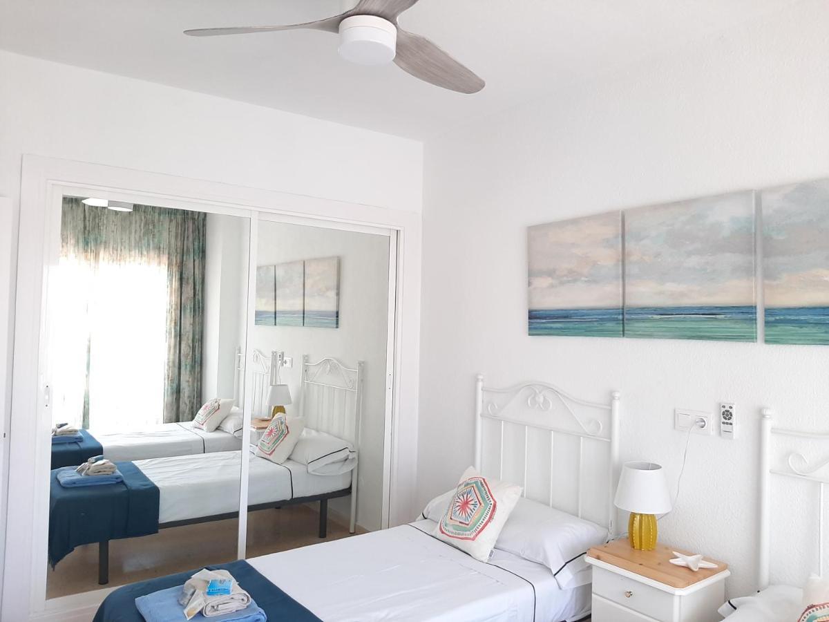 Apartment & Sea Views By Ele *